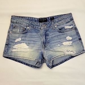 Lucky Brand Distressed Denim Shorts Low Rise Size 2/26